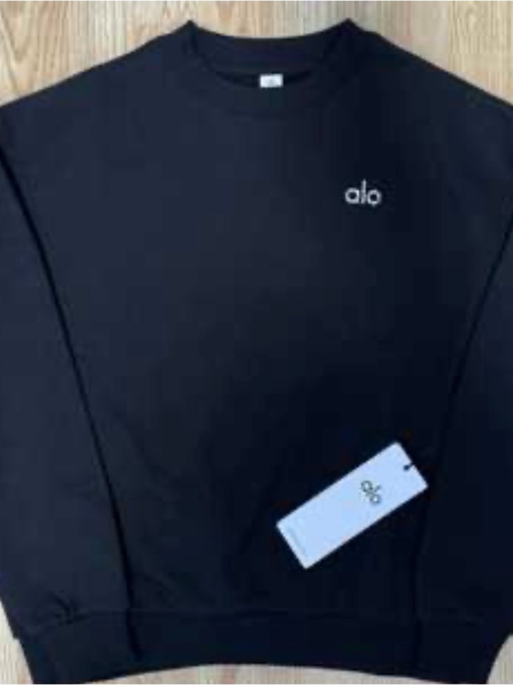 ALO Yoga women Black Crew Sweatshirt with Small Chest Logo
